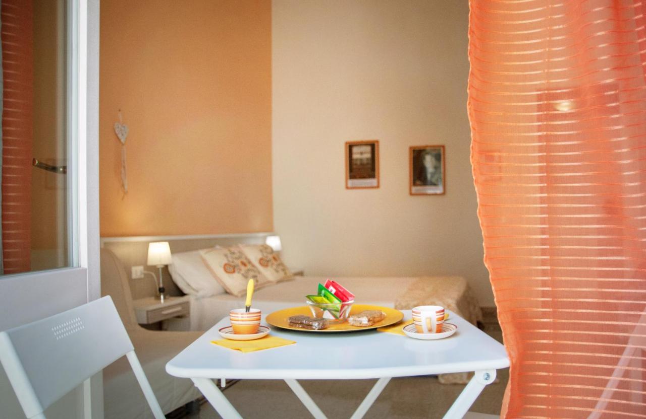 *1*7*4* Via Roma Bed & Breakfast Palermo Dış mekan fotoğraf