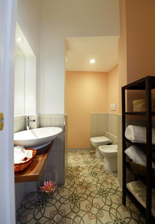 *1*7*4* Via Roma Bed & Breakfast Palermo Oda fotoğraf